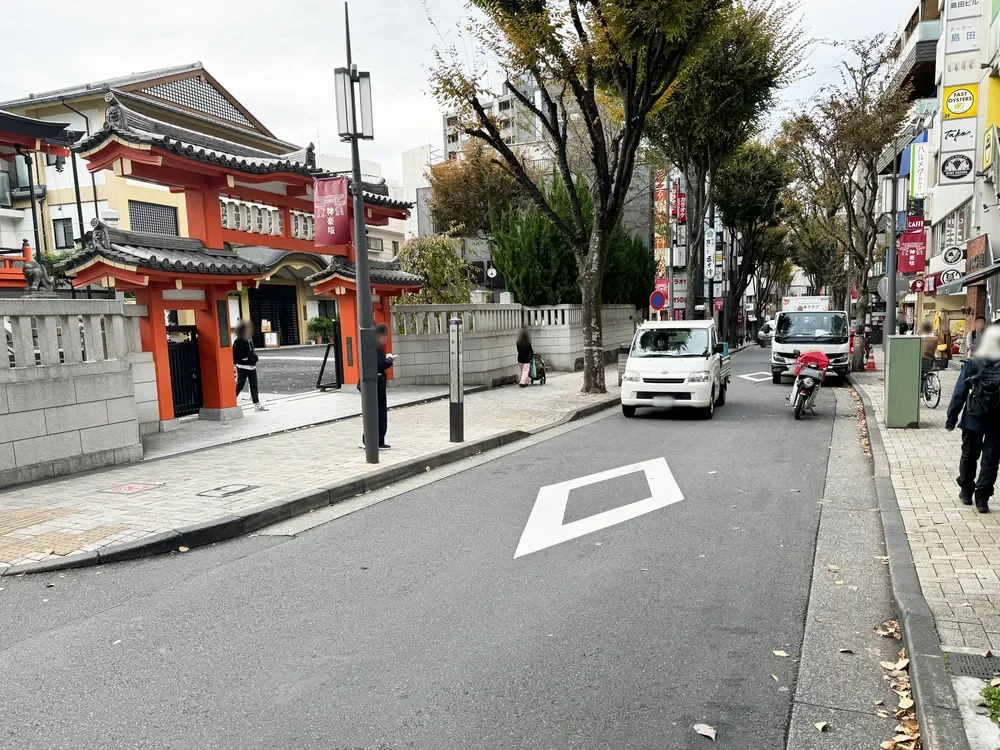 神楽坂通り商店街