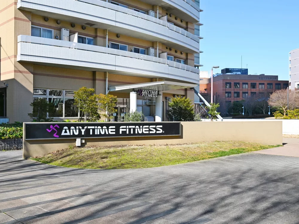 エニタイムフィットネス 新宿河田町店