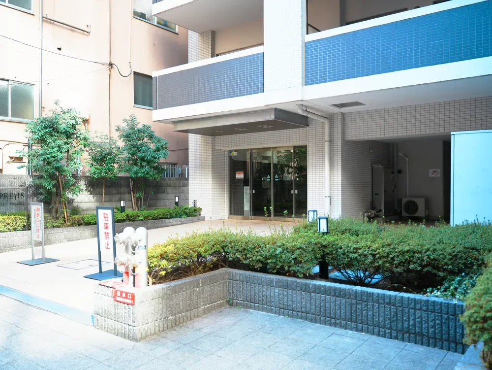 プレシス東神田 エントランス