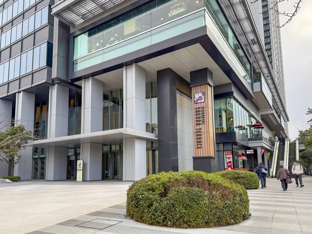 飯田橋サクラテラス