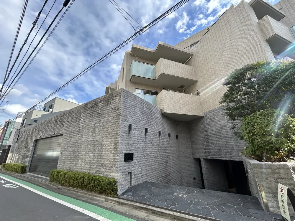 ディアナコート代々木上原 外観