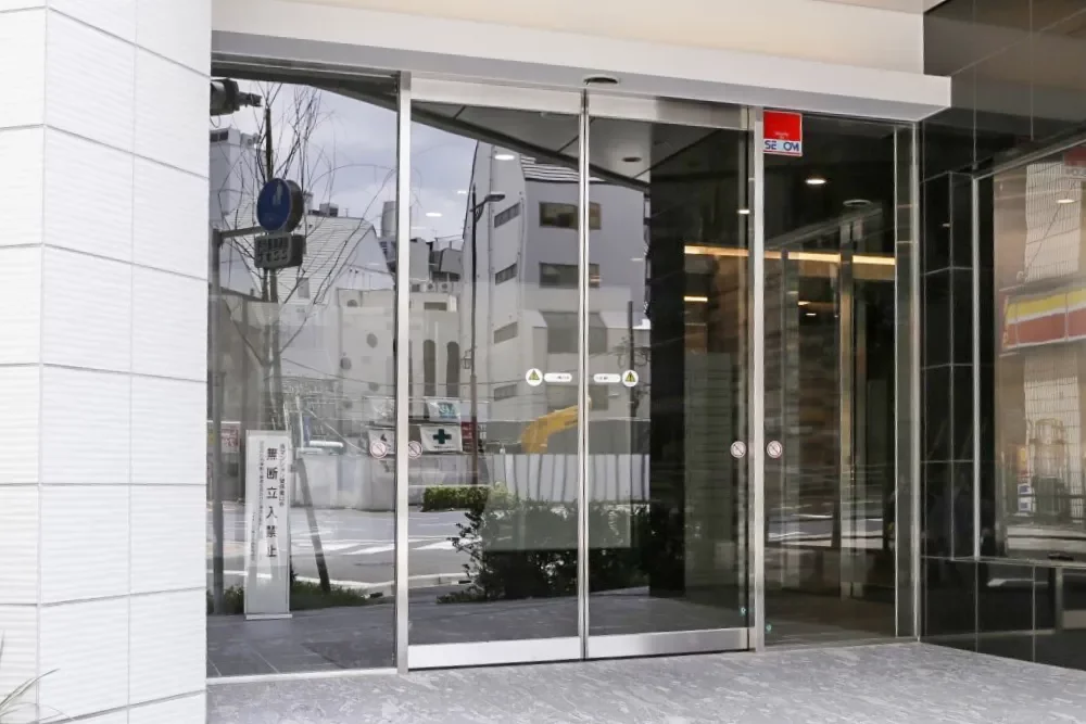 ライオンズ東日本橋 エントランス