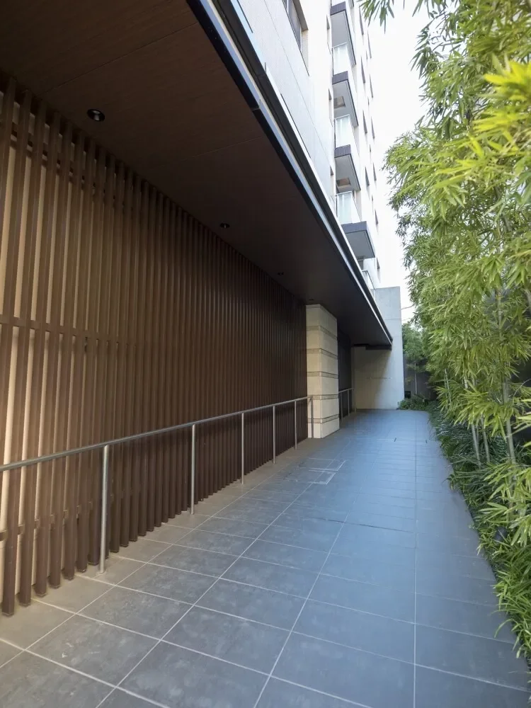 クラッシィスイートジオ東麻布 アプローチ