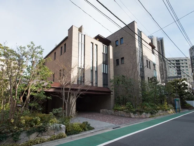 グランドメゾン白金