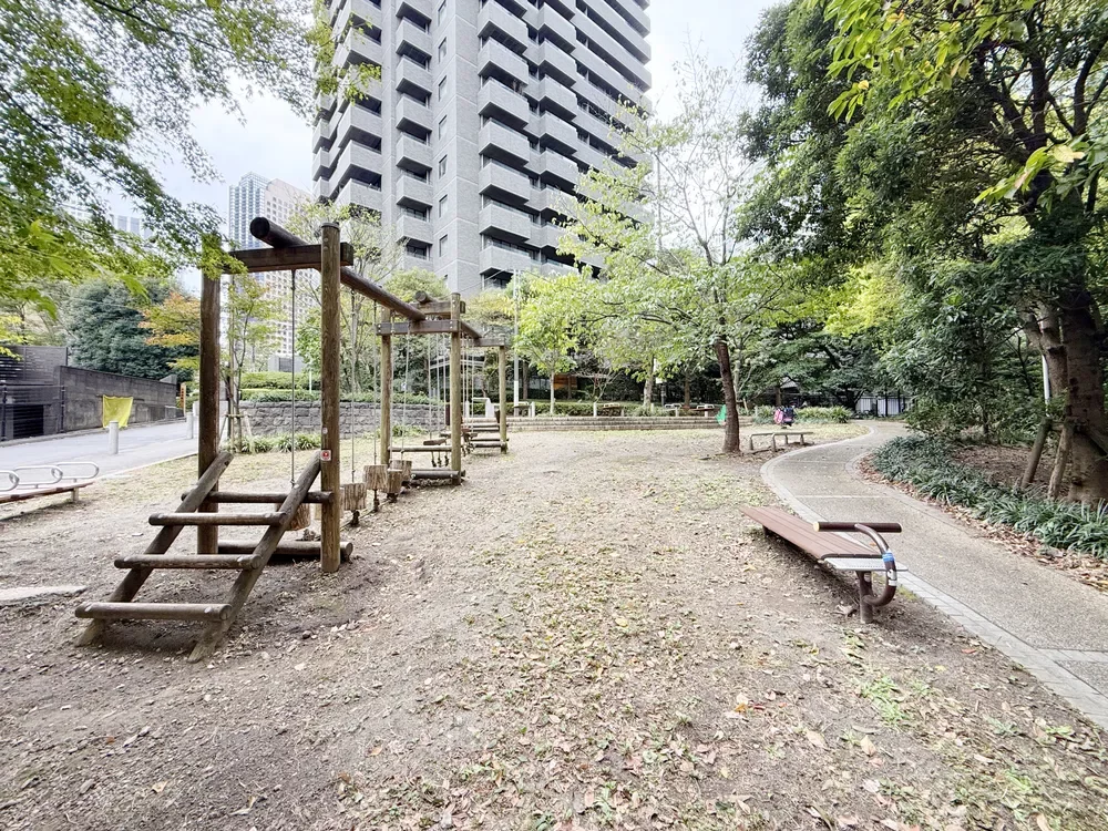 六本木坂上児童遊園