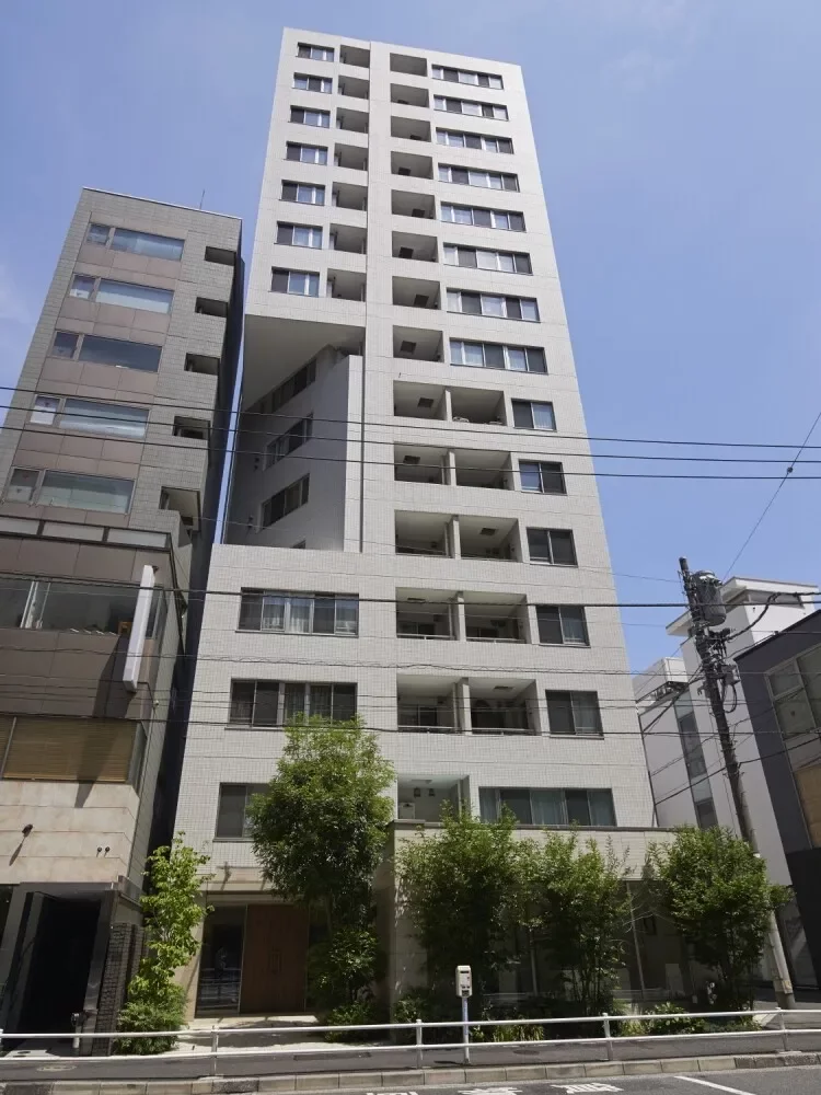 オープンレジデンシア南青山骨董通り 外観