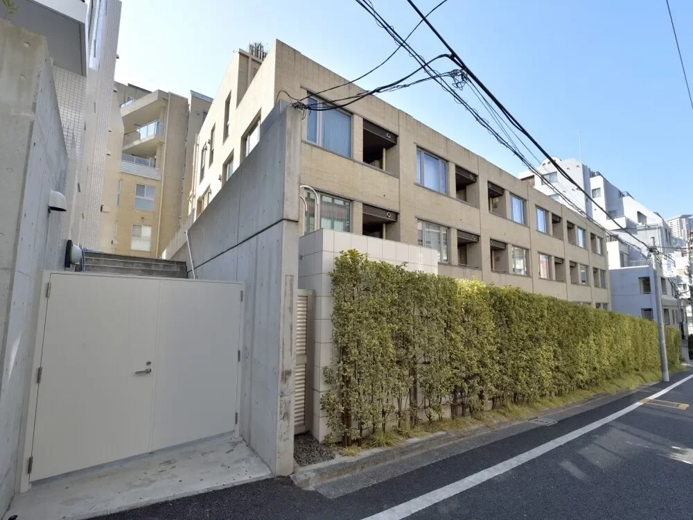 ミッドガーデン赤坂氷川 外観