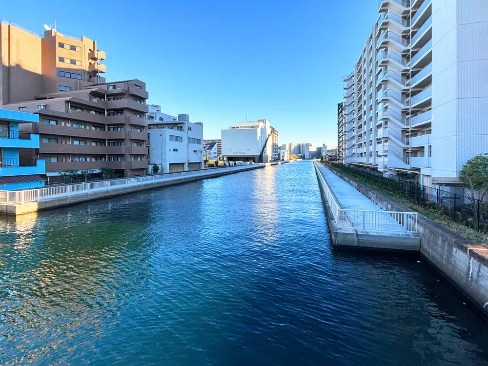 豊洲を囲む運河