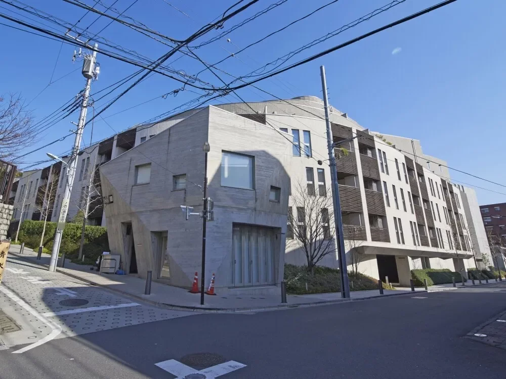 プラウド南麻布