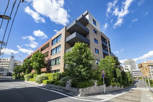 パークコート神楽坂レゼリア外観