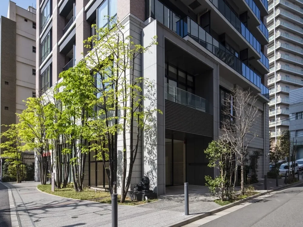 ライオンズタワー目黒川 アプローチ