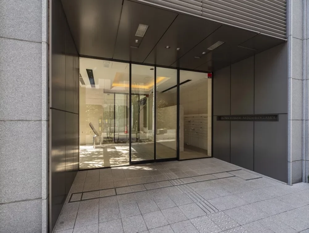 ライオンズタワー目黒川 エントランス