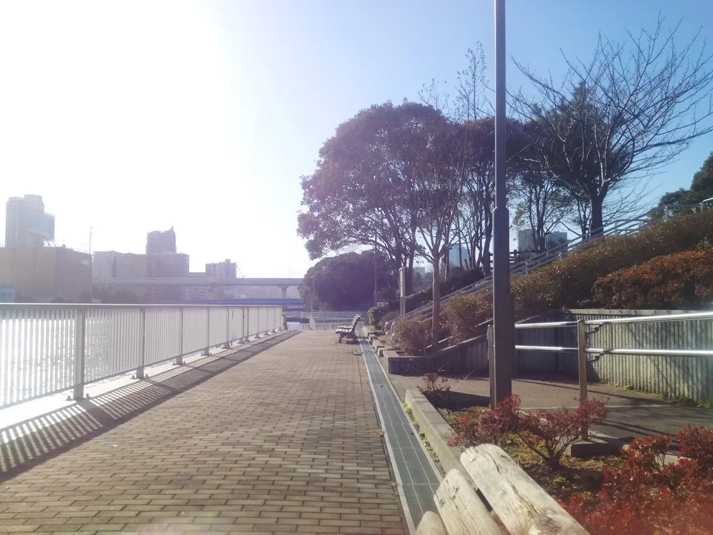 潮見さざなみ公園