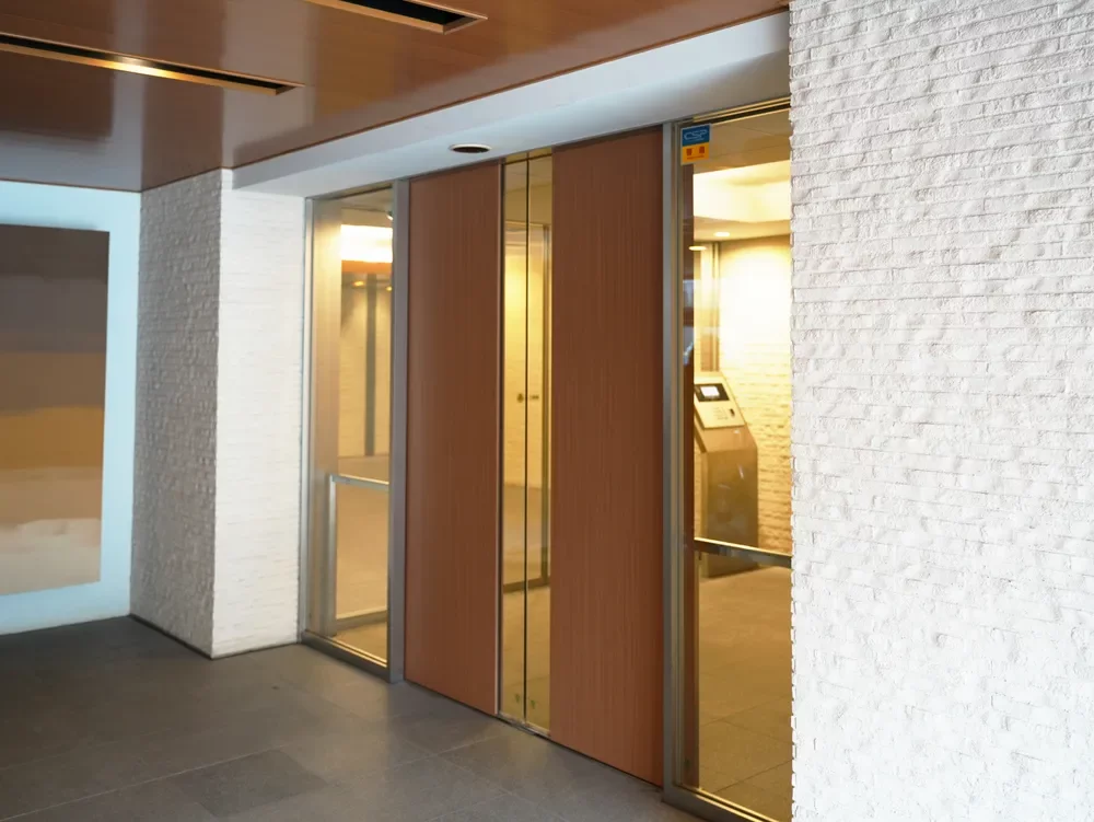 クラッシィハウス白金 エントランス