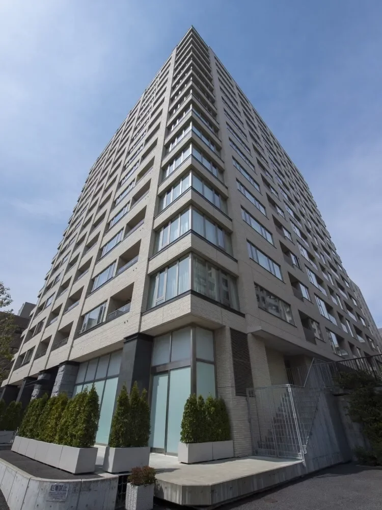 ブランズ四番町 外観