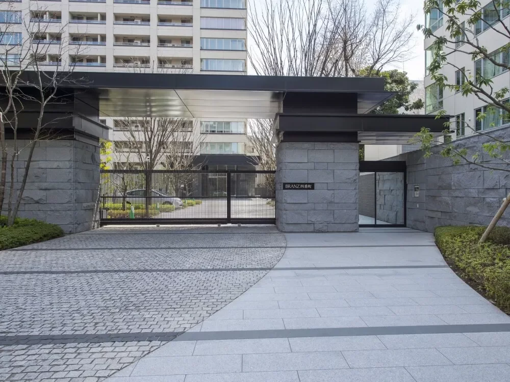 ブランズ四番町 グランドゲート