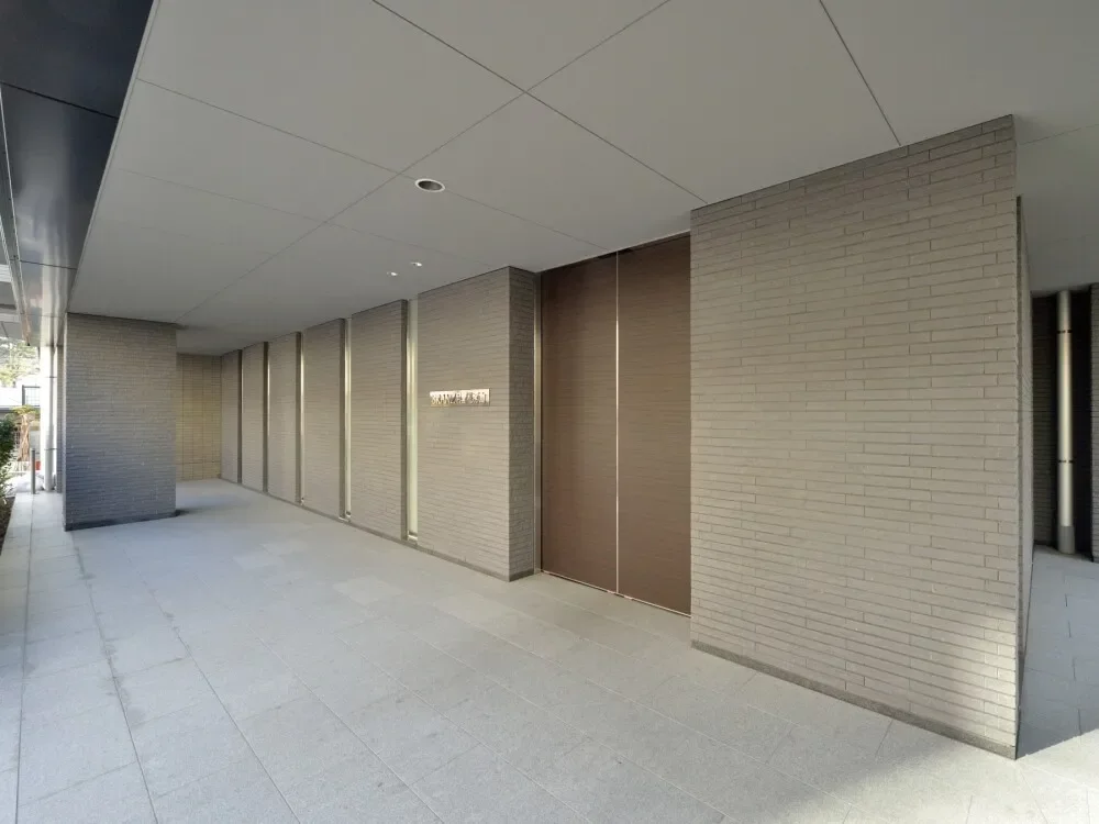 ブランズ目黒花房山 エントランス