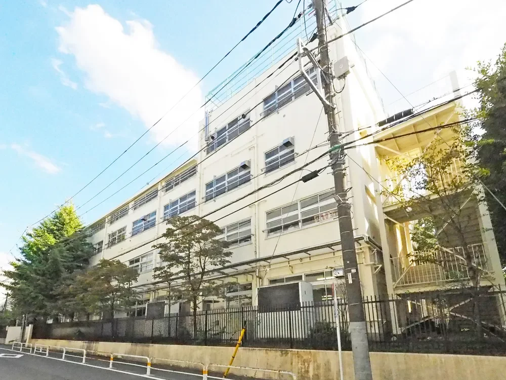 渋谷区立広尾中学校