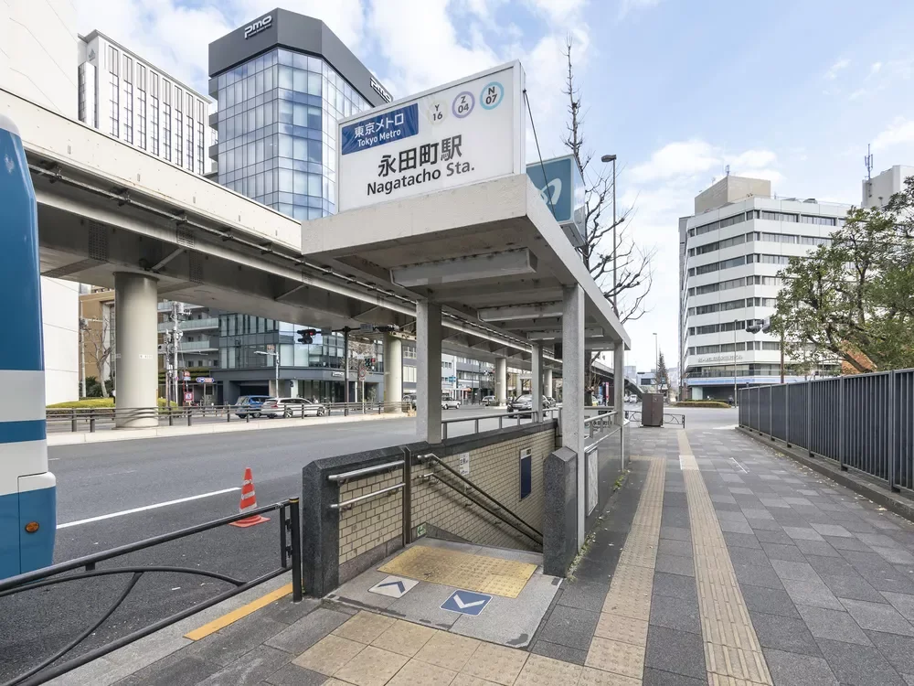 半蔵門線「永田町」駅