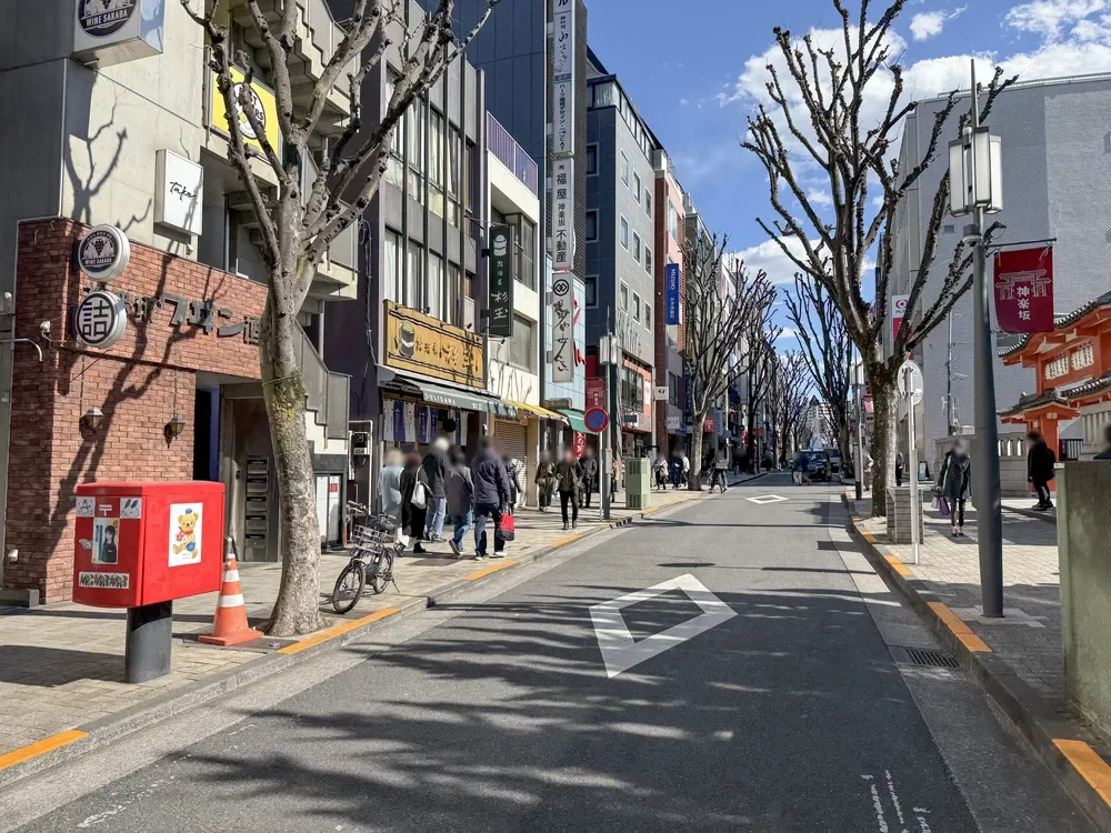 神楽坂通り商店街