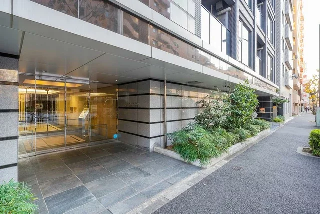 セントラルレジデンス外苑西通り エントランス