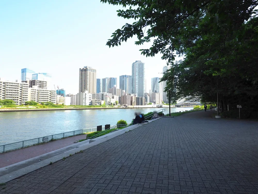 明石町河岸公園
