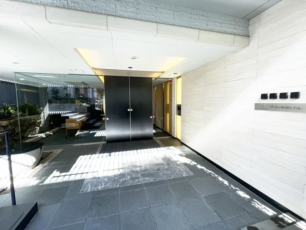 ザ・パークハウス白金 エントランス