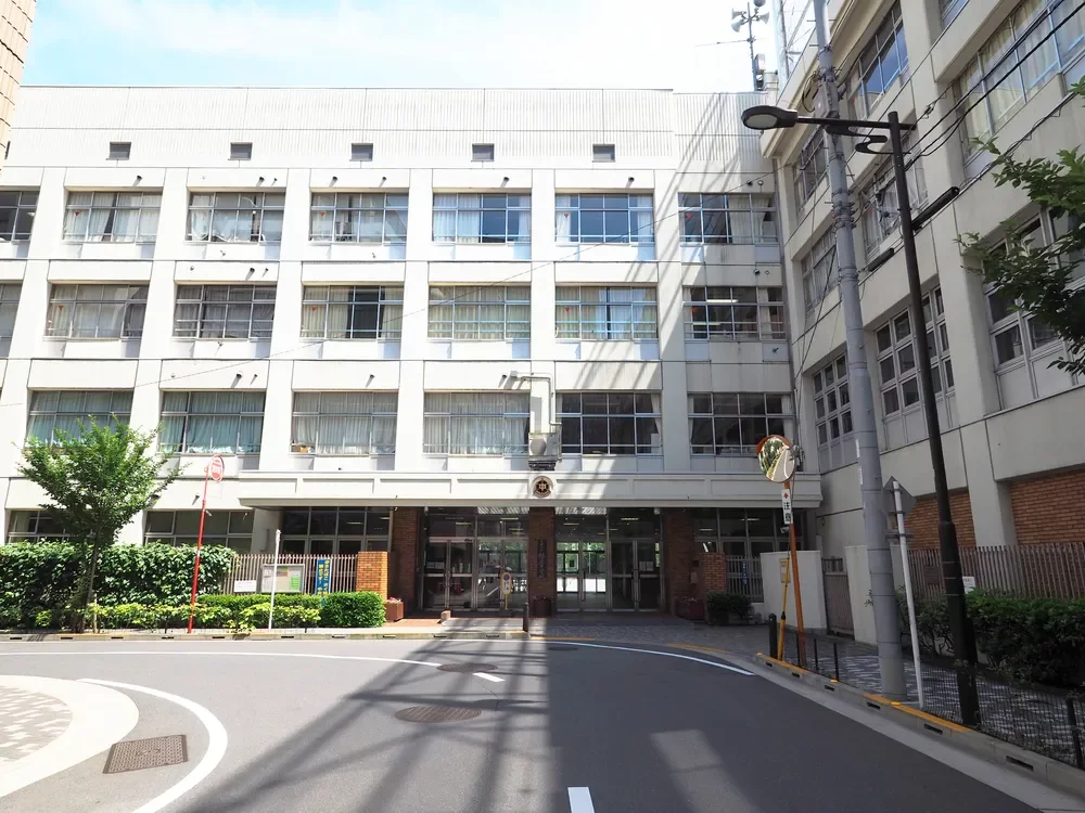 中央区立銀座中学校