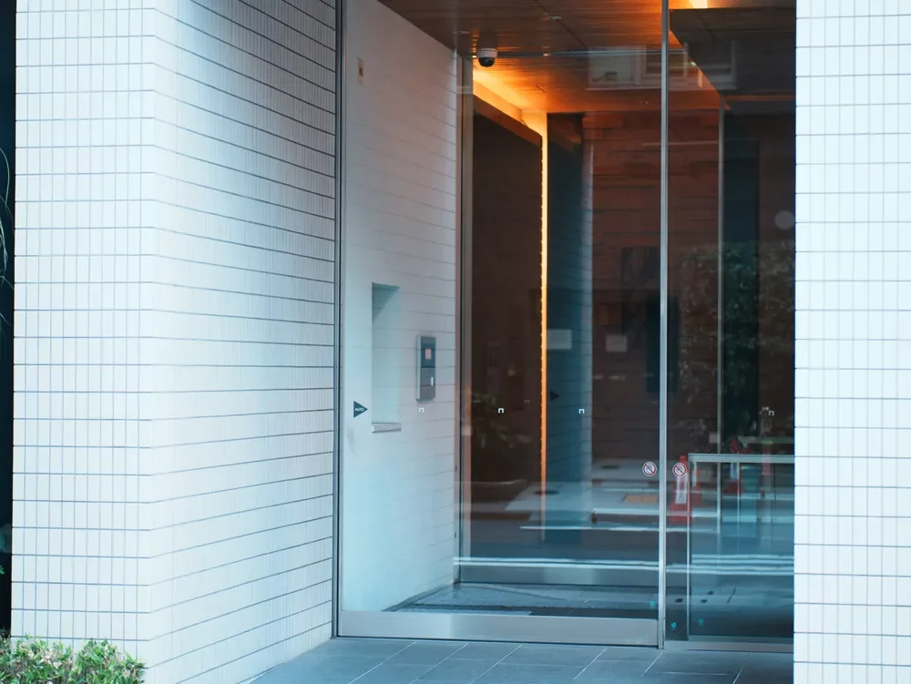 クラッシィハウス神田美土代町 エントランス