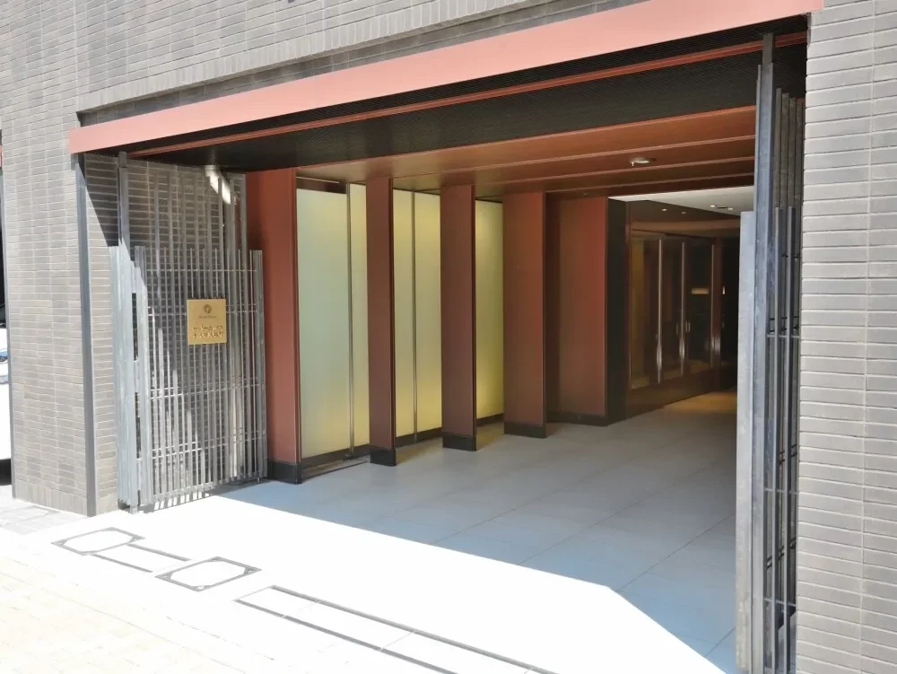 ザ・パークハウス千代田淡路町 エントランス