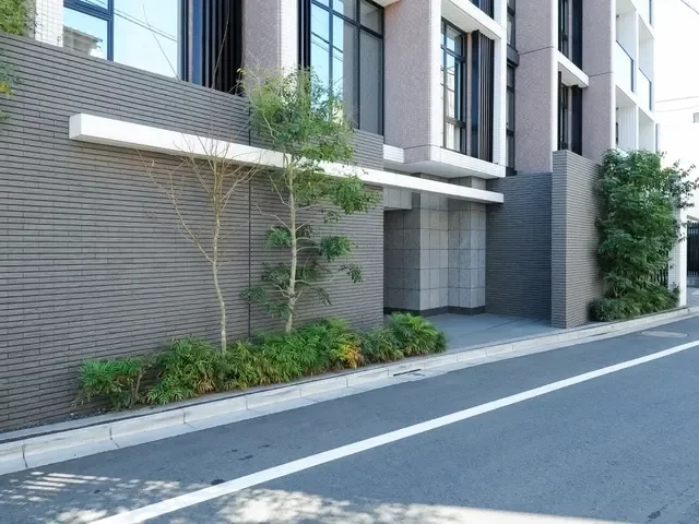 プレミアスイート外苑の杜 アプローチ