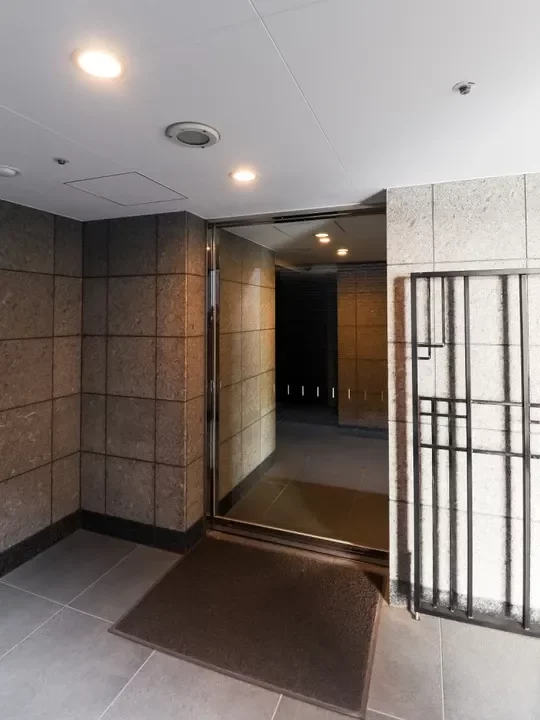 プレミアスイート外苑の杜 エントランス