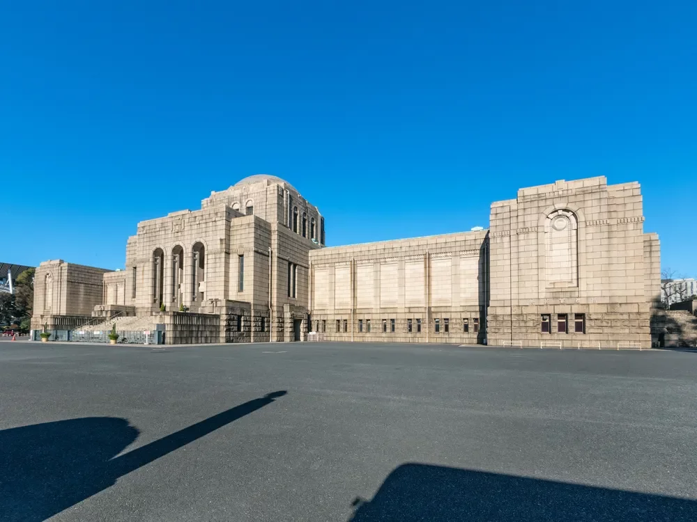 聖徳記念絵画館