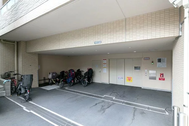 ザ・パークハウス四谷若葉レジデンス 駐輪場