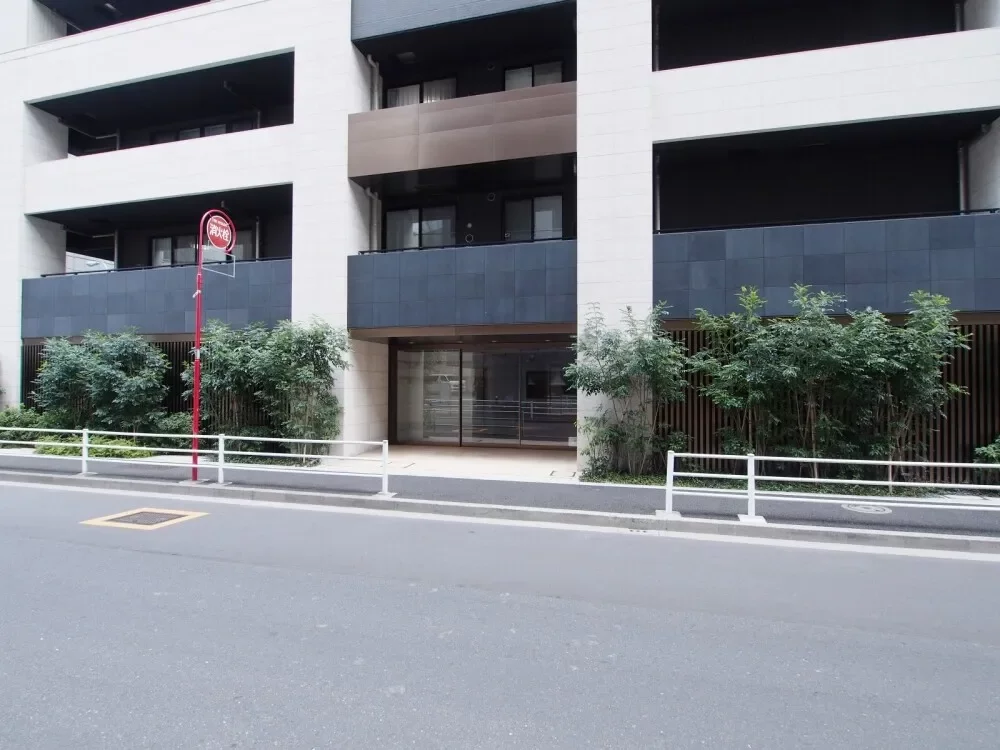 ウィルローズ日本橋蛎殻町　アプローチ