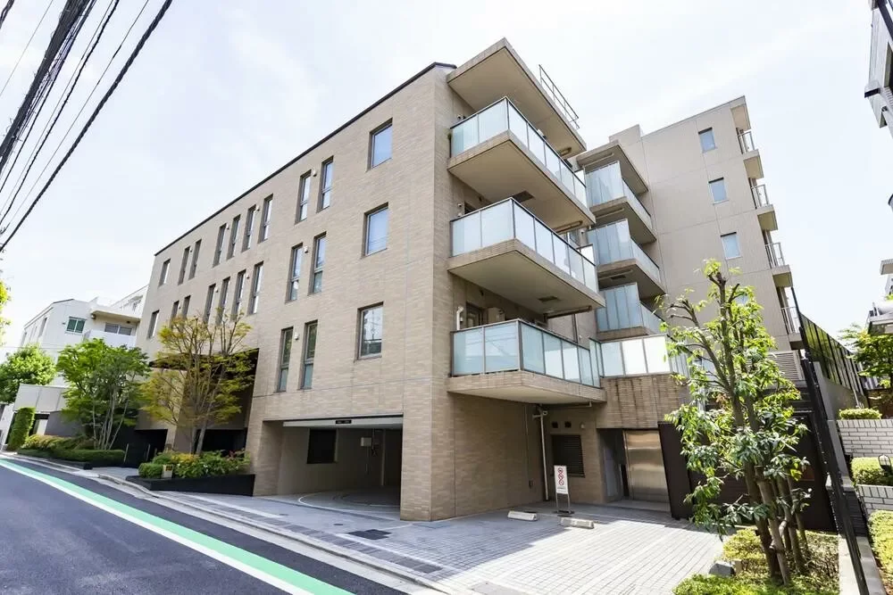 ブランズ牛込神楽坂