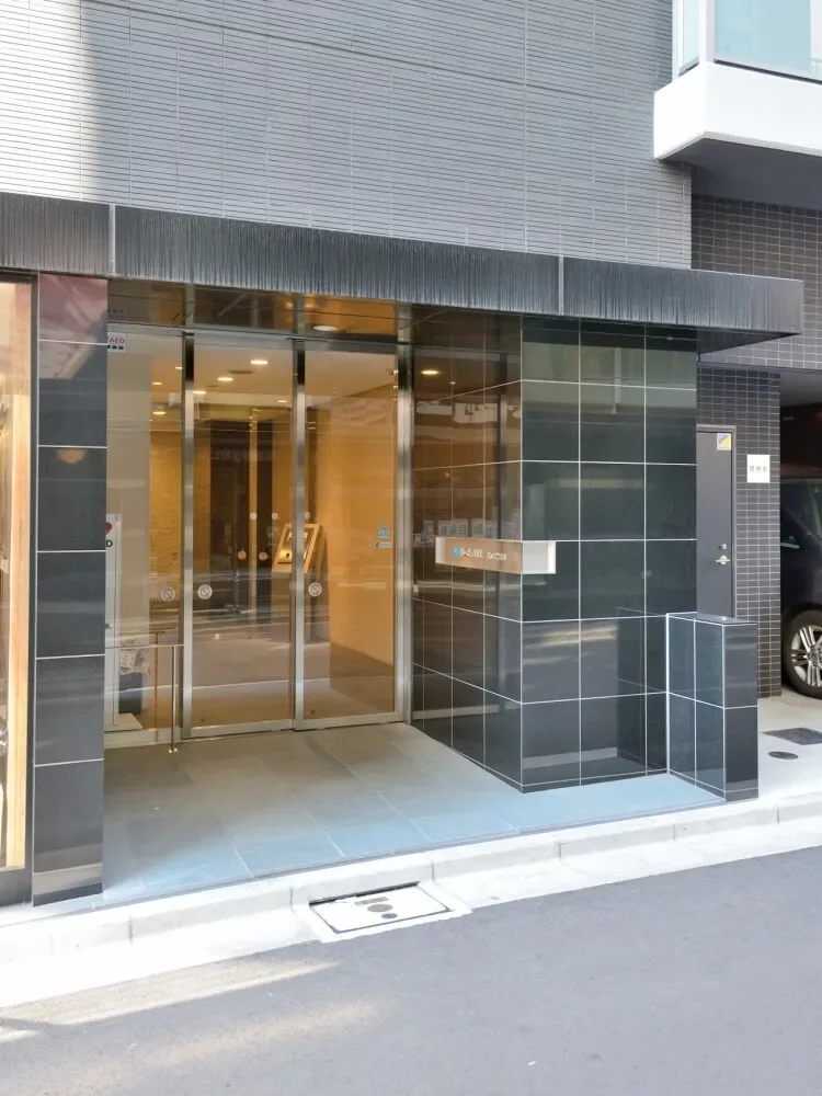ルジェンテ千代田神保町 エントランス
