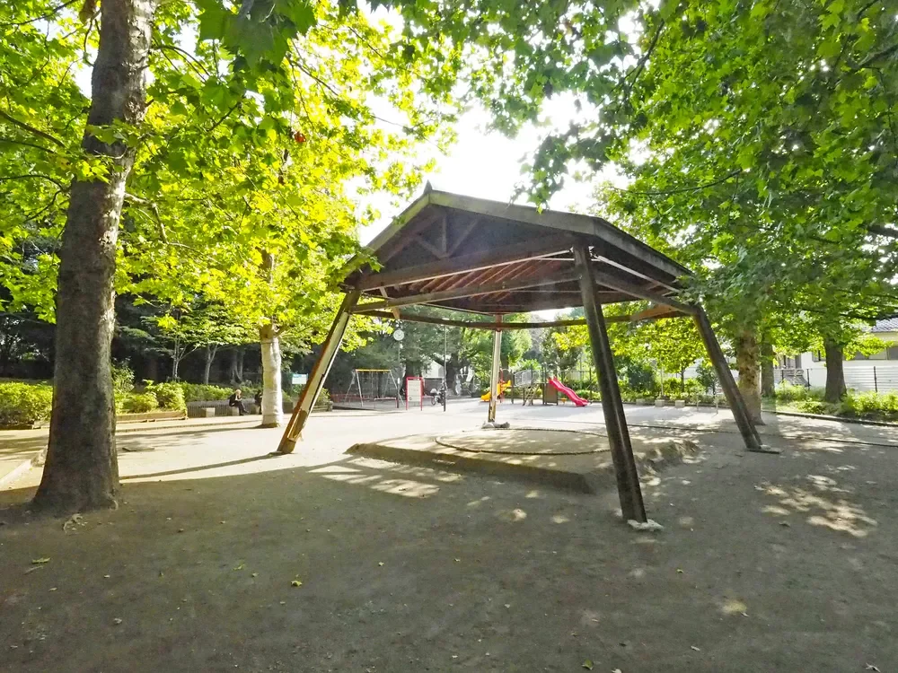 渋谷区立氷川の杜公園