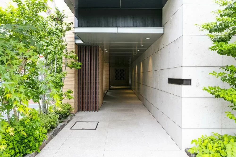 ザ・パークハウス千代田麴町 アプローチ