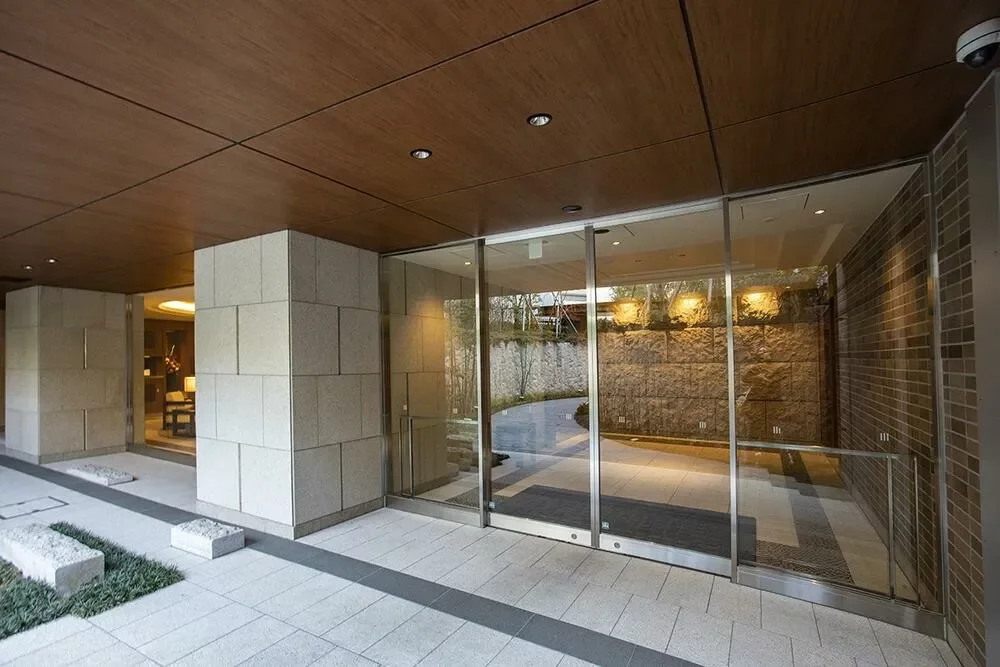 ブランズ渋谷常盤松 エントランス