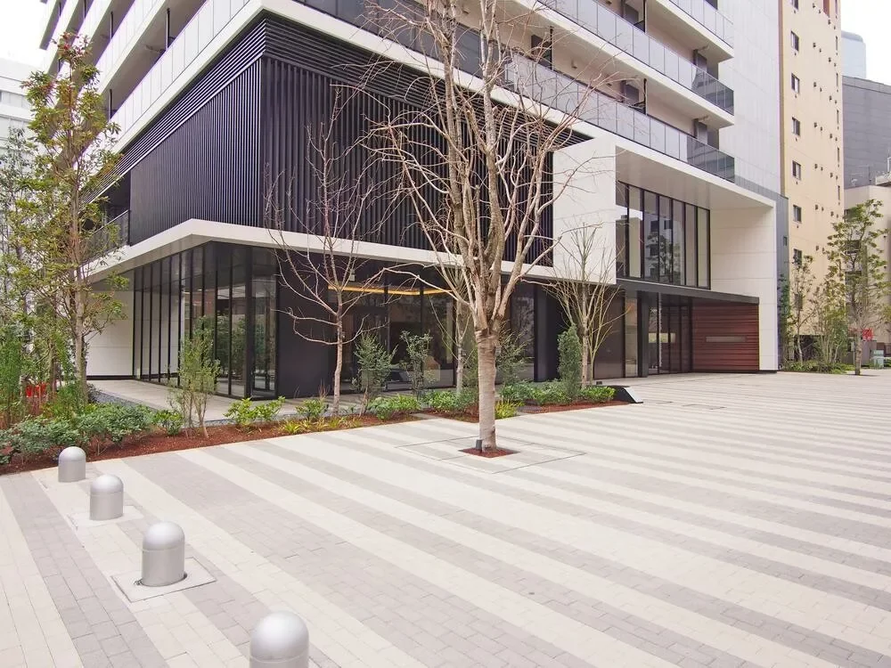 アルファグランデ千桜タワー アプローチ