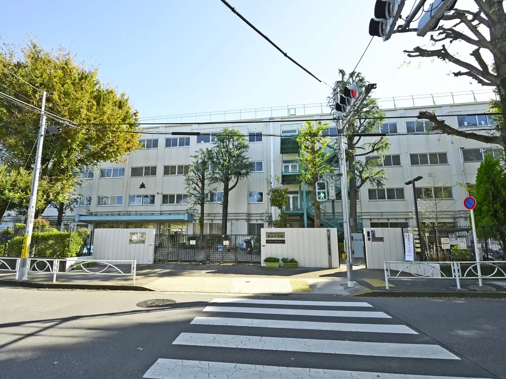 目黒区立東山中学校