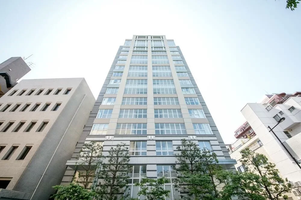 プレミスト六番町 外観