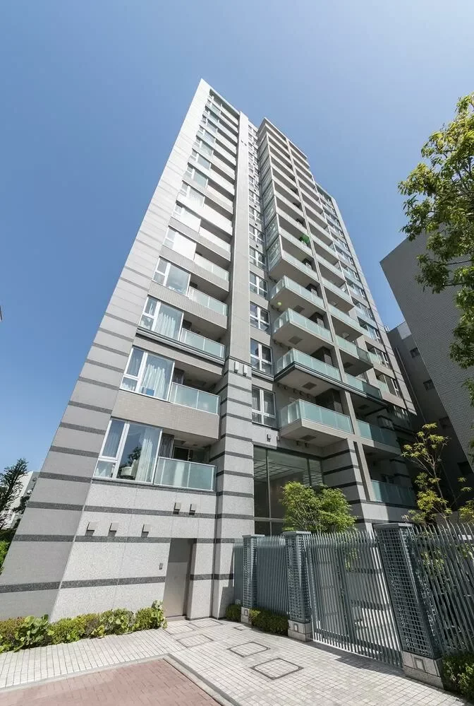 プレミスト六番町 外観