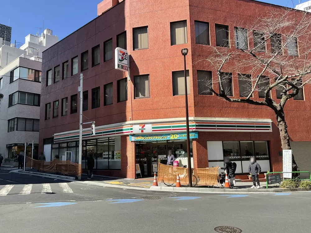セブン-イレブン 九段南大妻通り店
