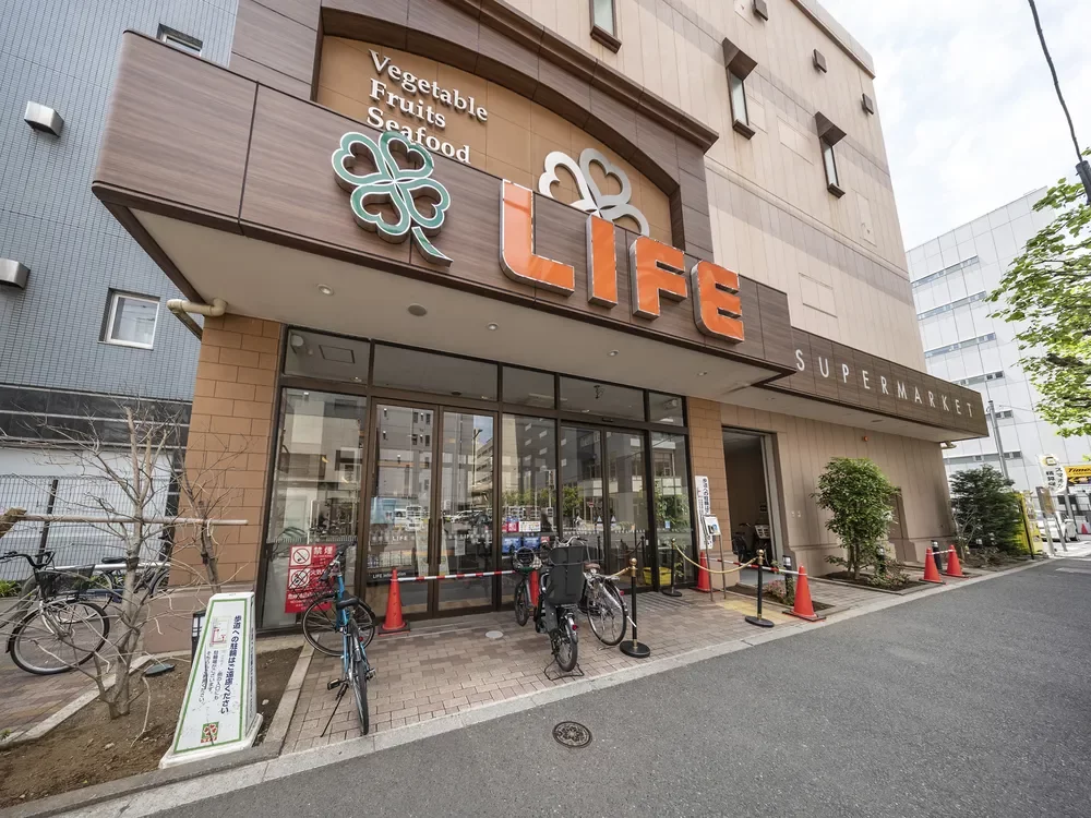 ライフ 神田和泉町店
