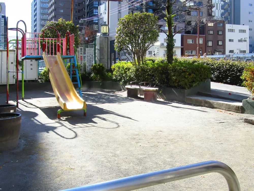 左衛門橋児童遊園