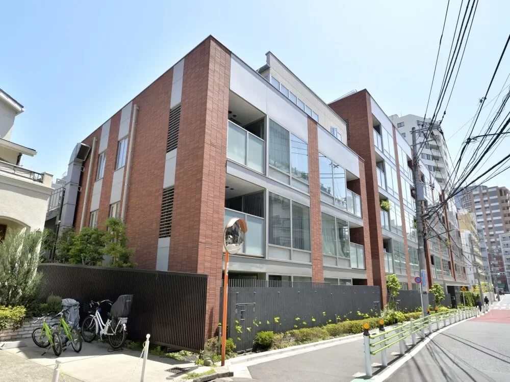 プレミスト赤坂檜町公園 外観