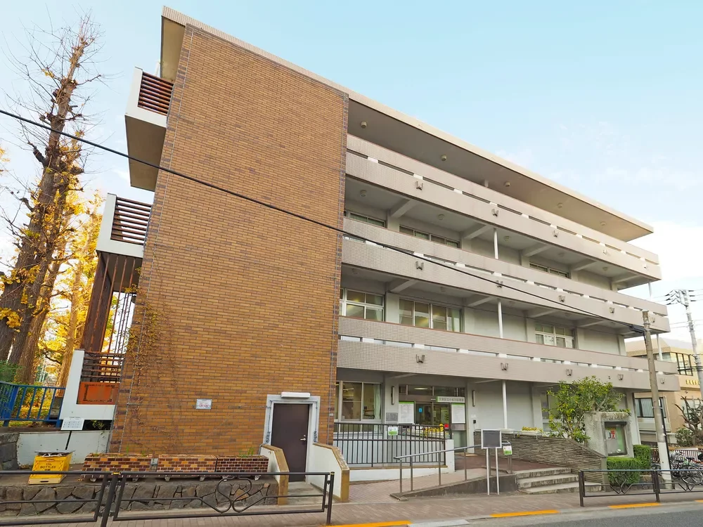 文京区立小石川図書館
