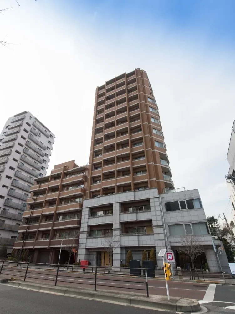 ファミールグラン白金ヴェル デ フォーレ 外観